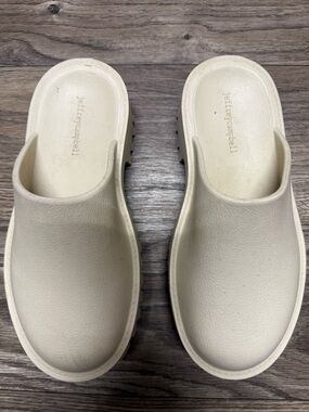 Jeffrey Campbell Cream Slip-On Clog Mules